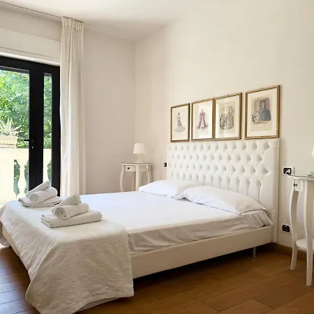 Classic 3 Sul Mare Marmo Di Carrara Design Apartmán *