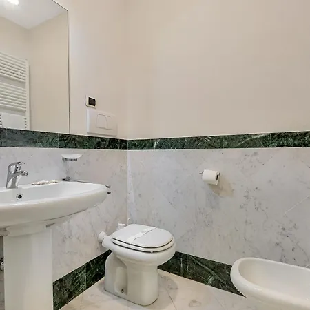 Classic 3 Sul Mare Marmo Di Carrara Design *