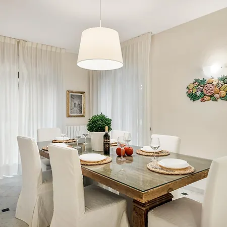 Classic 3 Sul Mare Marmo Di Carrara Design Apartmán Marina di Pietrasanta