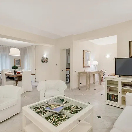 Apartmán Classic 3 Sul Mare Marmo Di Carrara Design *